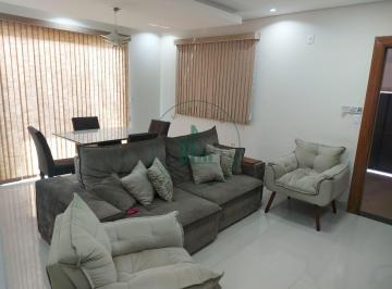 Casa · 92m² · 2 Quartos · 2 Vagas · Casa à Venda em Piracicaba – 2 Dormitórios, 2 Vagas e Área Gourmet