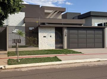 Casa · 163m² · 3 Quartos · 2 Vagas · Casa Alto Padrão na Vila Santa Catarina