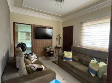 Casa · 141m² · 2 Quartos · 1 Vaga · Ótima casa à venda no Jardim Boa Vista