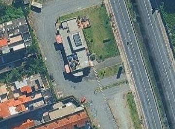 Terreno · 200m² · 100 Vagas · Terreno com mais de 100 vagas, com opção de construção comercial de qualquer segmento.