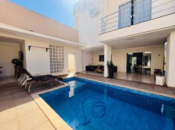 Casa · 190m² · 4 Quartos · 2 Vagas · Casa - Village do Lago - Três Lagoas / MS
