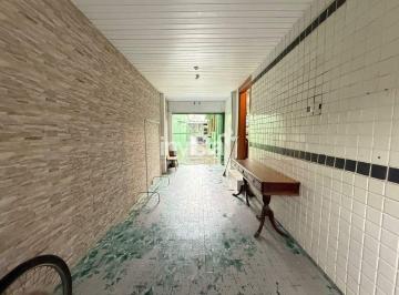 Casa · 220m² · 5 Quartos · 2 Vagas · Casa à venda no bairro Vila Mathias