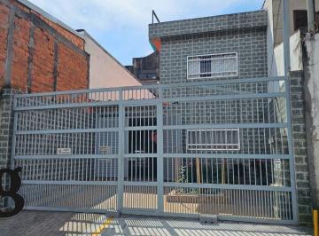 Casa · 164m² · 2 Quartos · 4 Vagas · Sobrado à venda na Vila Paranaguá — amplo, confortável e em bairro tranquilo! Espaço, praticidade e