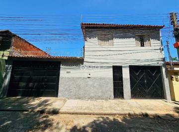 Casa · 176m² · 5 Quartos · 2 Vagas · Casa residencial para aluguel no Tabuleta, Teresina – ampla e com 2 pavimentos