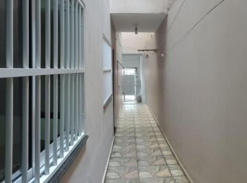 e38a79871be5266afc1e70a5cb835e79b8f57bd0 · Casa com ótimo acabamento para alugar no Nova Mauá – 1 quarto