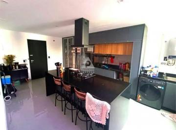 Apartamento · 82m² · 3 Quartos · 2 Vagas · Apartamento 3 Qusrtos Reformado no Grajaú próximo a Praça
