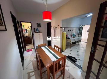 ae463b63d2065d1a2498ea3c01f81bdba0fb995b · Casa com Dois pavimentos no Jardim Califórnia !