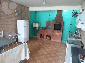 fc116897864f1ed9589bb91887afe6a46074e2a7 · CASA 4 QTOS (STE) PISCINA FONSECA