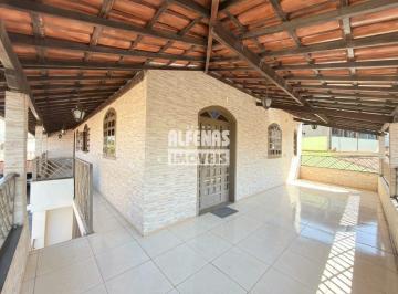 Casa · 585m² · 3 Quartos · 6 Vagas · Casa à venda 3 quartos no Bairro SANTA MARIA