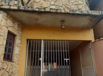 Casa · 293m² · 3 Quartos · 4 Vagas · Sobrado espaçoso com quintal para piscina e localização privilegiada na Vila Bue