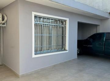 Casa · 225m² · 3 Quartos · 6 Vagas · Casa Térrea Espetacular com 3 Quartos e Garagem para 6 Carros em Guarulhos - Por