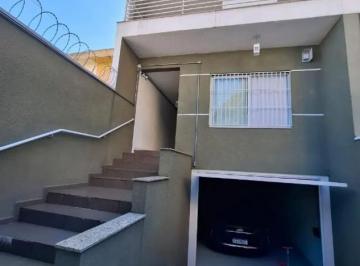 Casa · 236m² · 3 Quartos · 4 Vagas · Sobrado Espaçoso no Imirim com Salão de Festas e 4 Vagas ? Conforto e Versatilid