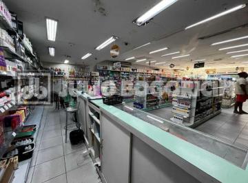 Comercial · 304m² · Loja : / Comercial / Taquara