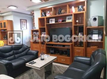 Casa · 320m² · 3 Quartos · 7 Vagas · Taquara - Jacarepaguá - Casa de rua - Duplex - Residencial - 3 quartos; 1 suíte