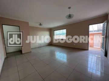 Casa · 200m² · 3 Quartos · 1 Vaga · Casa em Condomínio : / Residencial / Taquara
