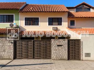 Casa · 92m² · 4 Quartos · 1 Vaga · Casa em Condomínio : Duplex / Residencial / Pechincha com 1 quarto no térreo
