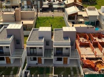 Casa · 130m² · 3 Quartos · 1 Vaga · SOBRADOS EM CONSTRUÇÃO — ENTREGA PREVISTA PARA AGOSTO/2027