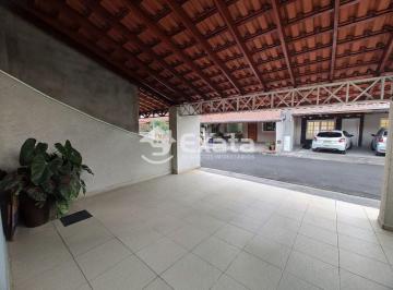 Casa · 137m² · 3 Quartos · 3 Vagas · Casa terrea para alugar condominio Residencial Tropeiros 3 quartos 1 suite Vila Barcelona Zona Lest