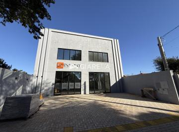 Comercial · 180m² · 1 Vaga · Sala comercial ampla para locação na região do JARDIM GISELA, TOLEDO - PR