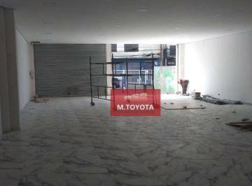 Comercial · 210m² · 4 Vagas · Sala Comercial para alugar em Centro de 210.00m² com 4 Garagens