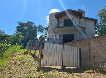 Casa · 300m² · 3 Quartos · 6 Vagas · Sobrado para venda em Centro de 300.00m² com 3 Quartos, 2 Suites e 6 Garagens