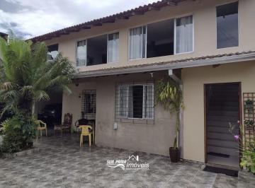 Casa · 300m² · 8 Quartos · 4 Vagas · Sobrado no Brejatuba em Guaratuba