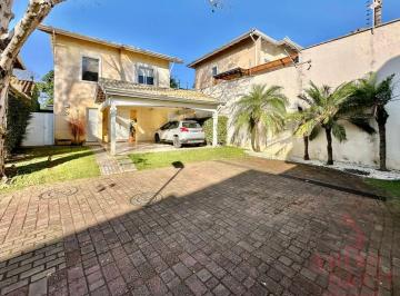 Casa · 172m² · 4 Quartos · 3 Vagas · Vende-se Casa 4 dorms / 2 stes, escritório, quintal gourmet! Cond. Reserva