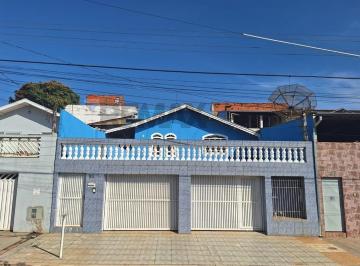 Casa · 143m² · 2 Quartos · 3 Vagas · Casa espaçosa: Parque Primavera, Paulínia, SP