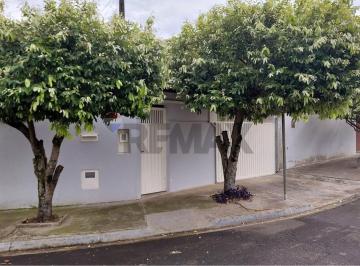 Casa · 126m² · 2 Quartos · 2 Vagas · EXCELENTE CASA DE ESQUINA