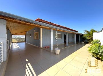 Casa de 4 quartos, Socorro · CASA AMPLA COM 4 DORMITÓRIOS E VISTA PARA AS MONTANHAS EM SOCORRO/SP