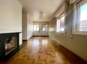 e0bb77a61c9e857ad5f39ff97d314ae15818f37c · Apartamento amplo com 3 dormitórios na Gonçalves Chaves a 150m da Bento