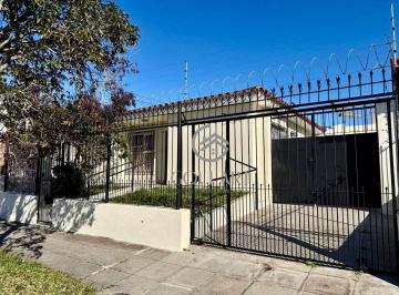 ce81aa52cc857bd6f733453d3a312773cb8fce33 · Casa térrea a venda no Areal