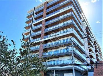 3fcd206ea4f04f64210312002c5c4b205c9750db · Apartamento de luxo no Luiz de Camões