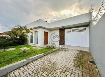 69a4a97a1a0a427868e63a61b92a0dd3112f5a5a · Casa térrea com amplo pátio na Zona Norte