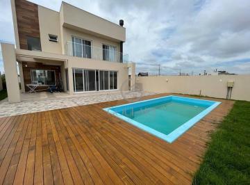 674fc33268d3b226e230e5bf4dfcbdafbe69ed1e · Sobrado alto padrão no Alphaville