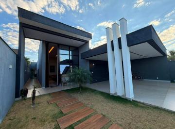 Casa de 3 quartos, Gama · Casa de Alto Padrão na Ponte Alta Norte | 3 Suítes + Piscina Aquecida | R$ 950 Mil