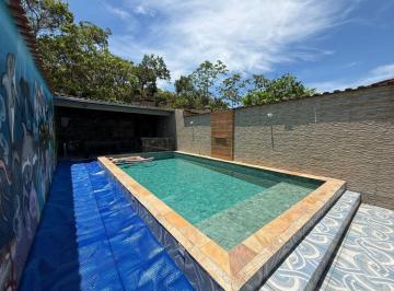 Casa de 1 quarto, Itanhaém · Casa com piscina e área gourmet em Itanhaém.