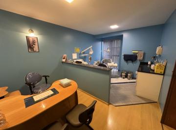 202609011103419142.jpg · Sala Comercial para Venda em Pelotas, Centro, 2 banheiros