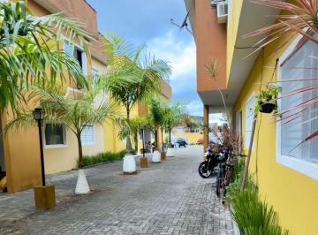 Casa de 2 quartos, Itanhaém · Casa com 2 quartos e churrasqueira em Itanhaém.