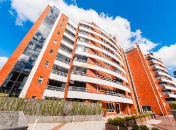 Apartamento de 3 quartos, Curitiba · Apartamento de 3 quartos no Alto da XV