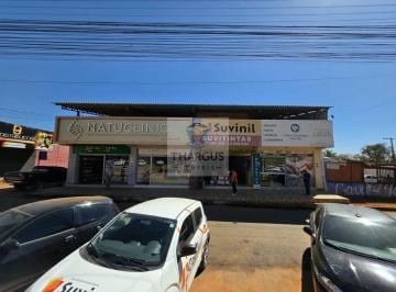 Comercial de 5 quartos, Planaltina · PRÉDIO EM PLANALTINA COM LOJAS E APARTAMENTOS ESCRITURADO