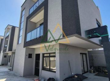 Casa · 133m² · 3 Quartos · 2 Vagas · Triplex bairro Hauer