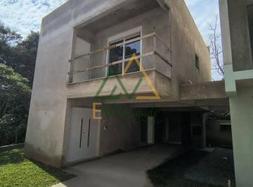 Casa · 223m² · 4 Quartos · 4 Vagas · Sobrado Alto Padrão Santa Felicidade