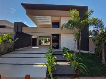 Casa de 4 quartos, Águas Claras · CASA ALTO PADRÃO PORTEIRA FECHADA ARNIQUEIRAS 4 QUARTOS PERMUTA ARMÁRIOS PISCINA AQUECIDA