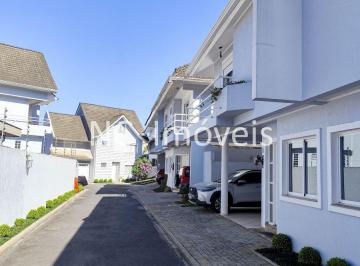 Casa de 3 quartos, Curitiba · Linda casa em condomínio fechado na Rua Marechal Hermes- Ahú!!!