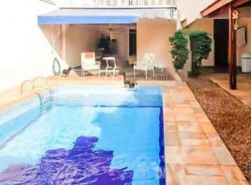 Casa de 3 quartos, Guarulhos · Casa de 155 m² com 3 quartos à venda em Jardim Santa Mena