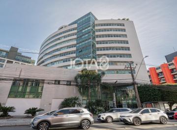 Comercial · 40m² · LOJA NA GALERIA BBC NO BATEL COM MEZANINO!