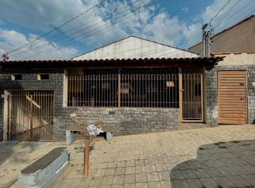 Foto 01 · Casa, Jardim América, Alfenas, MG