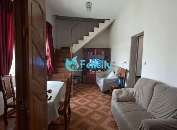 Casa · 132m² · 5 Quartos · 2 Vagas · Casa com 3 unidades no terreno, 5 dorms, 175m² - Parque Maria Domitila