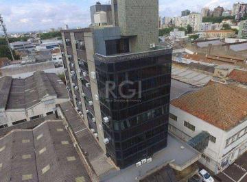 Comercial · 4382m² · Edifício Comercial em Floresta